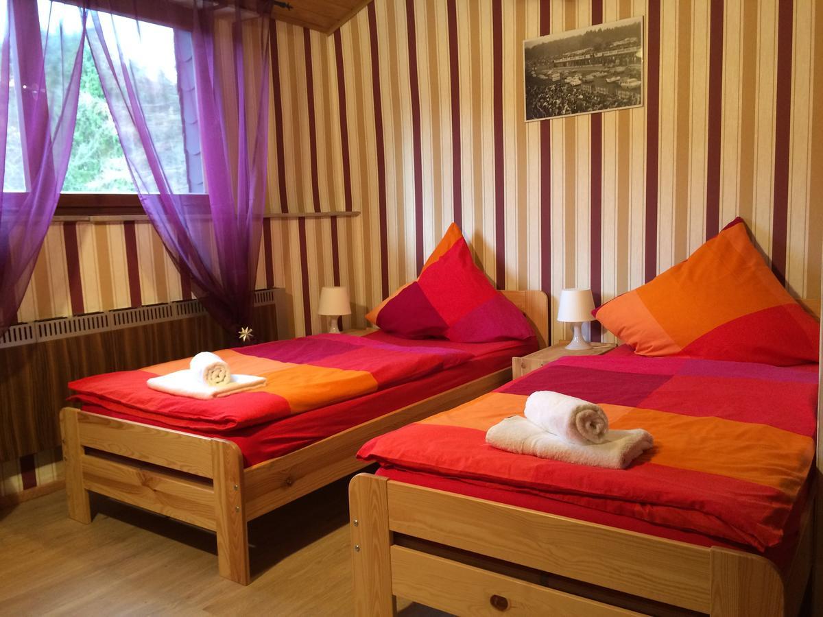 Franky House Am Nuerburgring Bed & Breakfast Quiddelbach Ngoại thất bức ảnh