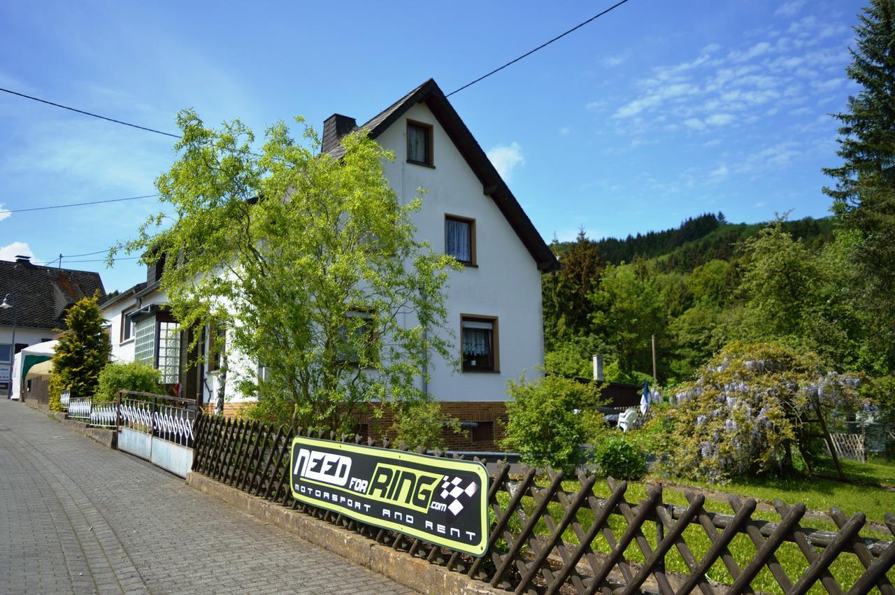 Franky House Am Nuerburgring Bed & Breakfast Quiddelbach Ngoại thất bức ảnh